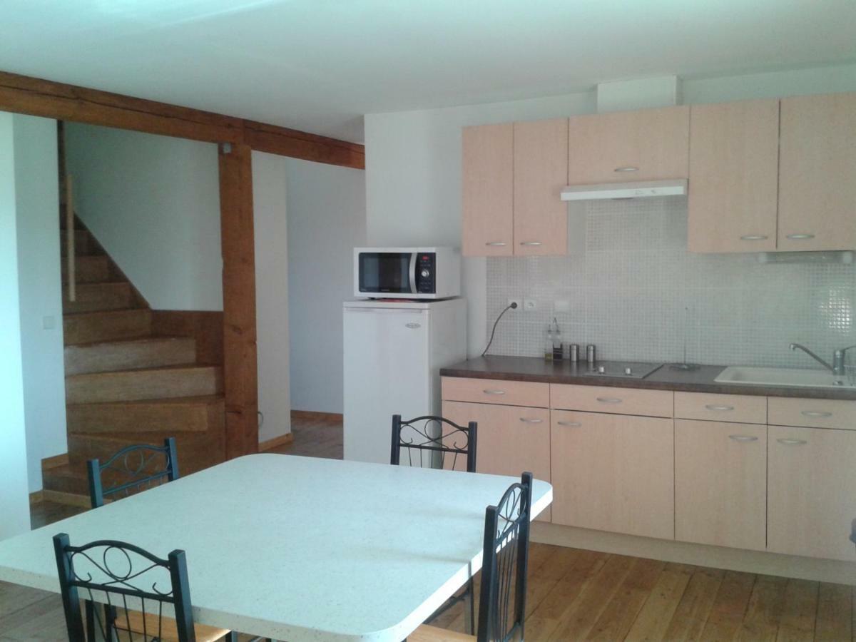 Le Bon Air Est Dans Le Pre Apartment Champagnac  ห้อง รูปภาพ